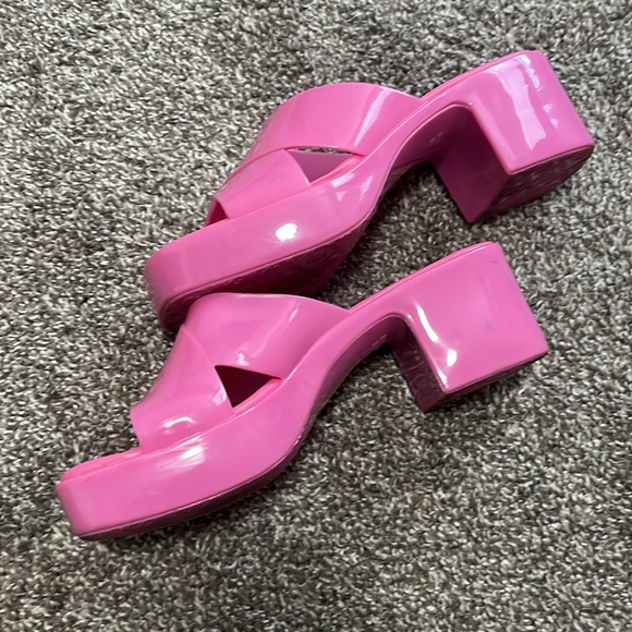 JEFFREY CAMPBELL BARBIE PINK KITTEN HEEL SANDAL - Picture 4 of 4
